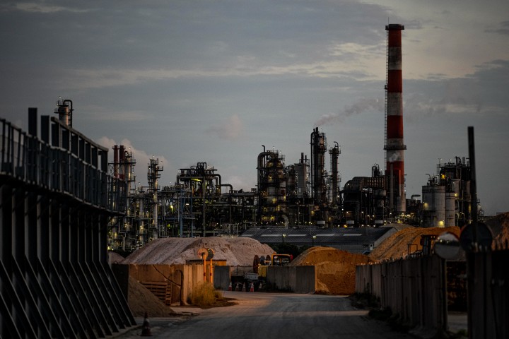 Industrial Plant for prompt Relocation
