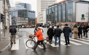 Pedestrian crossing with people